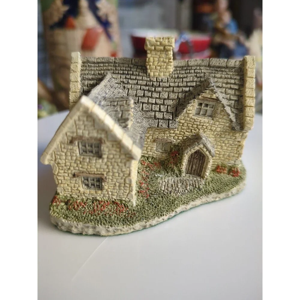 David Winter Cotswold Cottage 1981 Regions Figural House Great Britain
